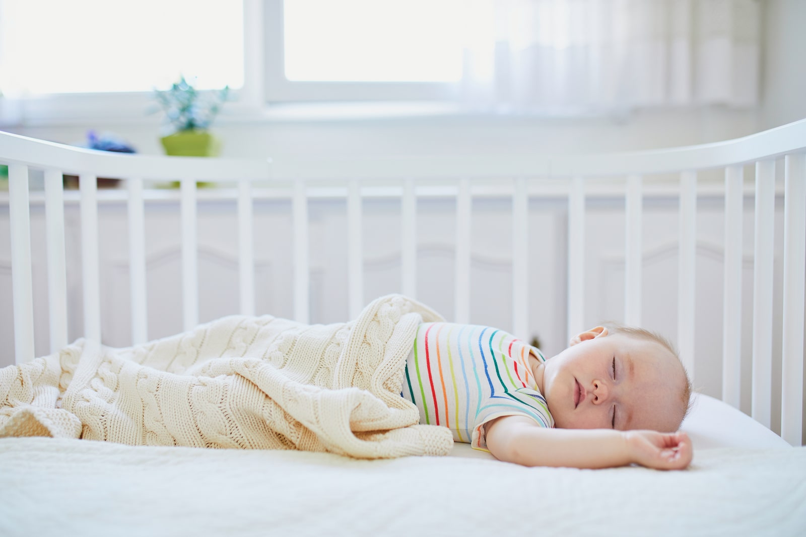 Training baby to store sleep in bassinet