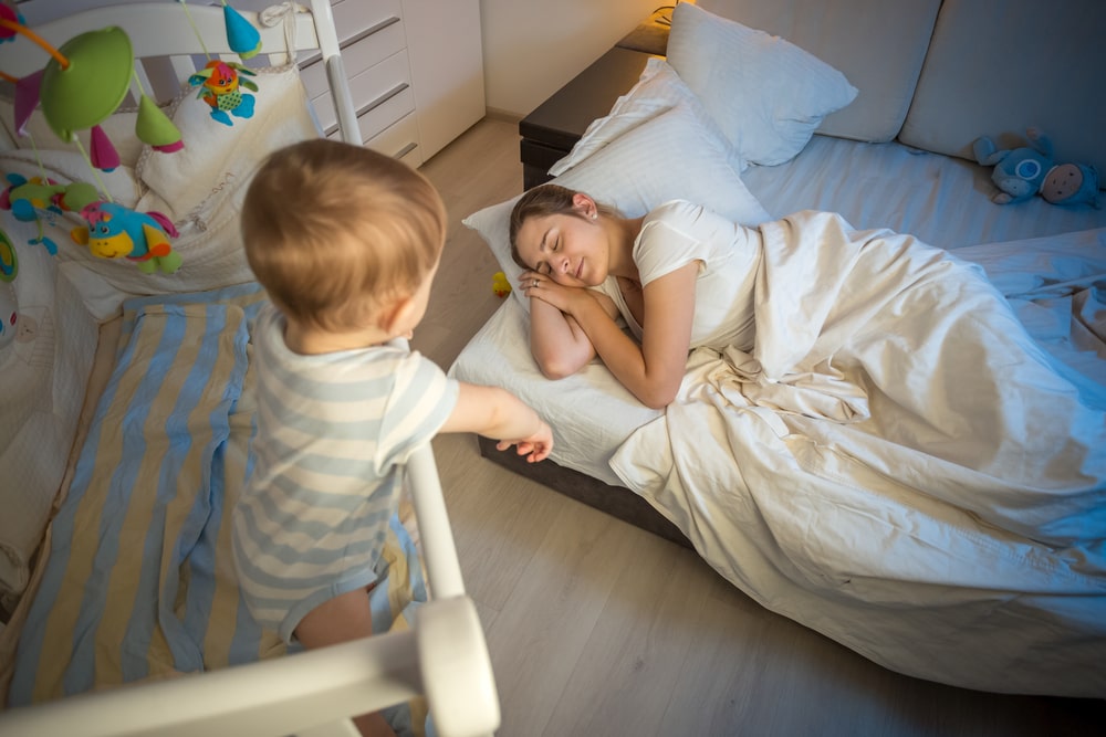 My Baby Wakes At 3 am: Is It Time To Start Sleep Training?